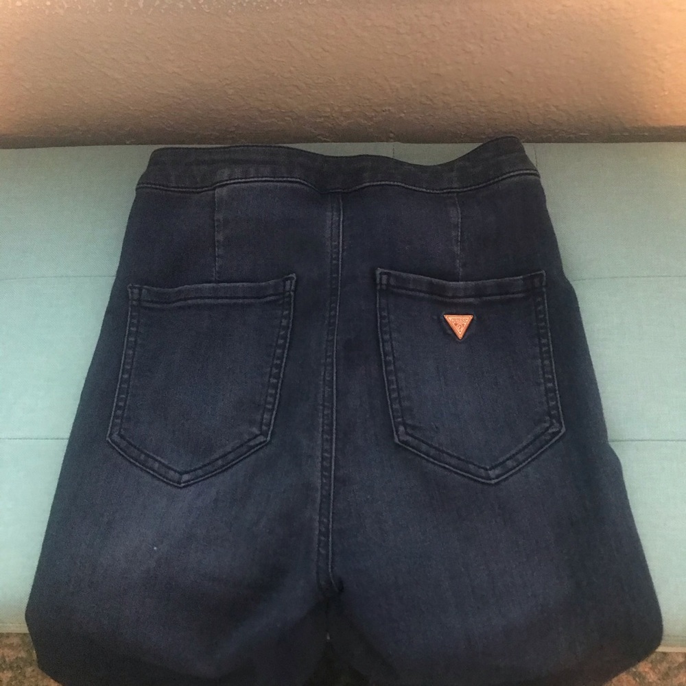 Guess Dark Wash Skinny Jeans